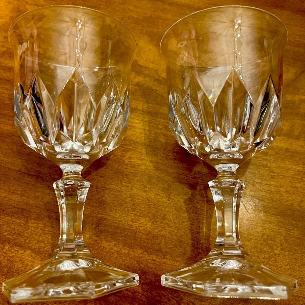 Set of 2 Crystal Wine Goblets